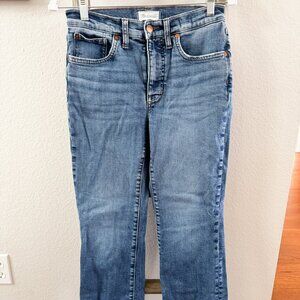Madewell Mid-Rise Kick Out Jeans, size 27